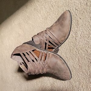 Maurices Short Brown Booties